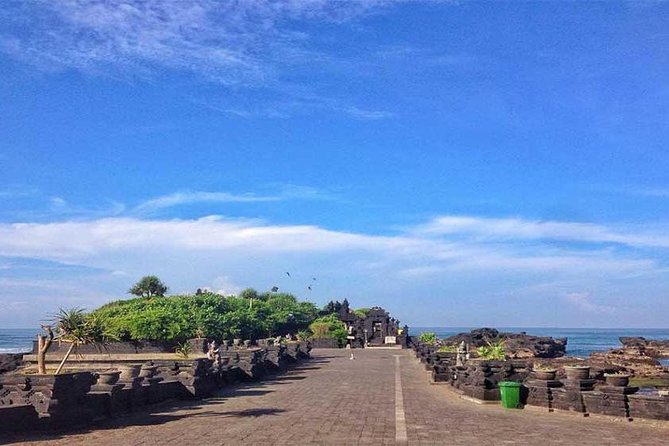 Half-Day Taman Ayun UNESCO and Tanah Lot Temple With Private Car - Customer Reviews