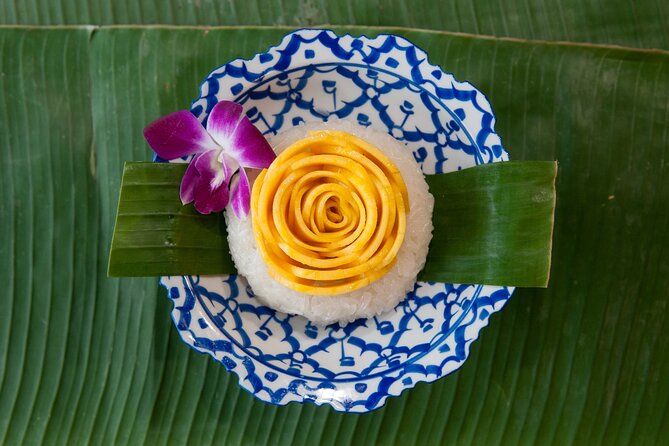 Hands-on Thai Cooking Class & Market Tour in Sukhumvit - Transportation and Dietary Options