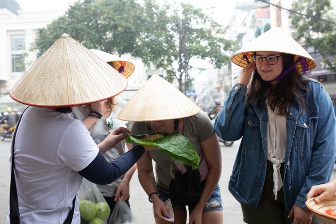 Hanoi Maya Kitchen: Traditional Cooking Class & Market Tour - Dietary Accommodations and Accessibility