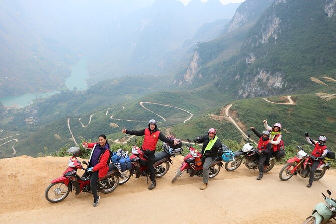 High Quality Small Group With Easy Riders 3 Day + Private Room - Review Statistics and Ratings