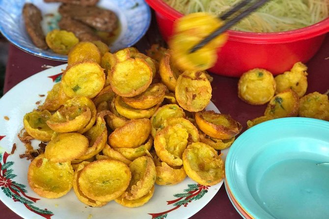Hoi An Walking Street Food - Private Tour - Snacks and Refreshments Included