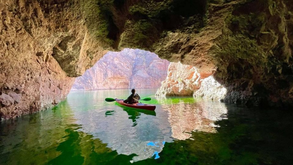 Hoover Dam Kayak Tour & Hike - Shuttle From Las Vegas - Pickup and Drop-off