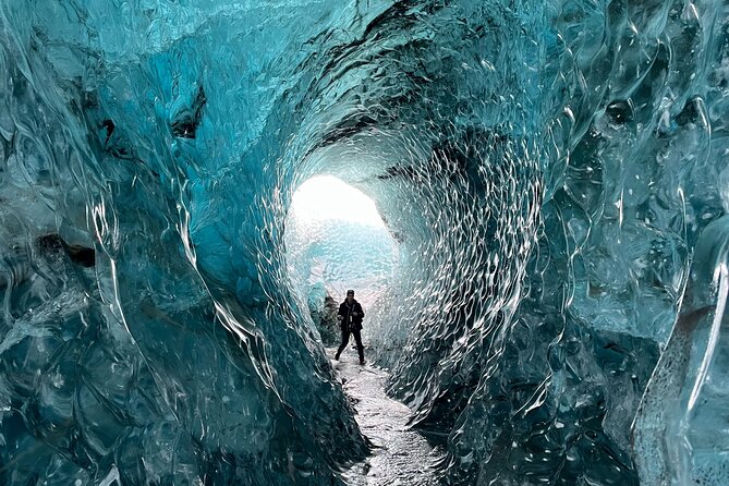 Ice Exploration Tour From the Glacier Lagoon - Super Jeep Transfer