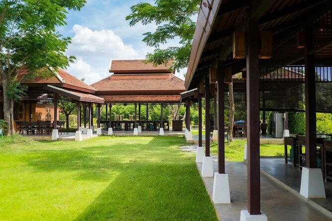 Indulge in Authentic Thai Flavors and Serene Organic Farm (Full Day Course) - Meeting and Pickup Details