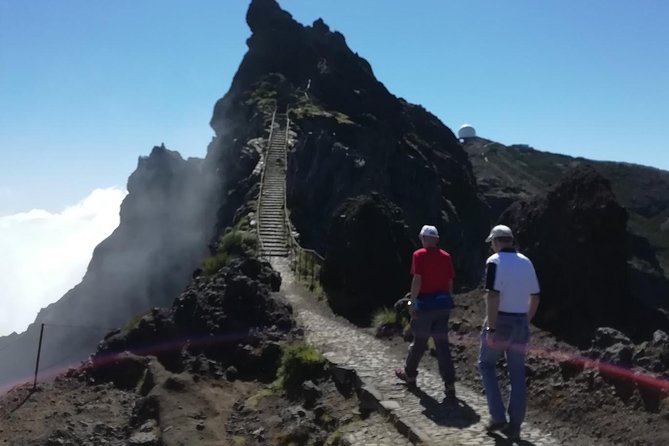 [INPUT TEXT TRANSLATED INTO ENGLISH]:Pico Do Arieiro - Pico Ruivo - Achadas Do TeixeiraPico Do Arieiro - Pico Ruivo - Achadas Do Teixeira - Accessibility Details