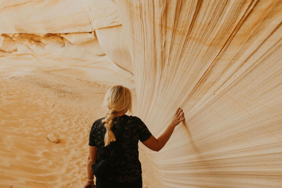 Kanab: Peekaboo Slot Canyon + Great Chamber UTV Tour - Exploring Peekaboo Slot Canyon