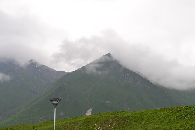 Kazbegi-Gudauri-Ananuri One Day Group Tour From Tbilisi - Dariali Gorge Sightseeing