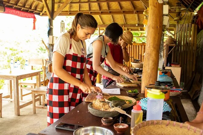 Kubu Terrace Jatiluwih Cooking Class - Cooking Lesson