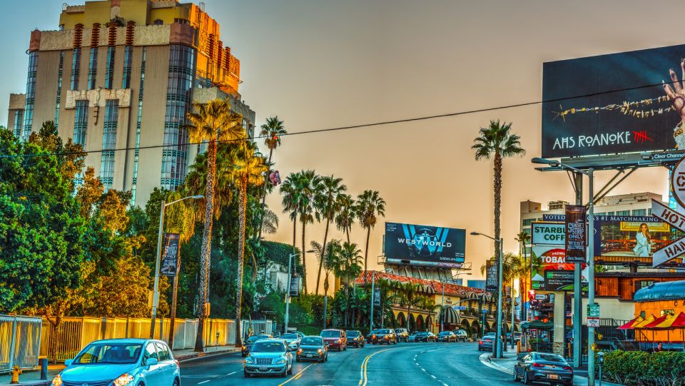 LA VIP Tour : Beverly Hills, Sunset Strip, & Hollywood Sign! - Getting to the Tour