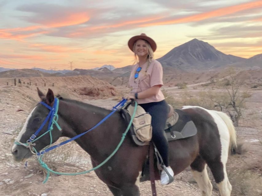 Las Vegas: Sunset Horseback Riding Tour With BBQ Dinner - Whats Included in the Tour