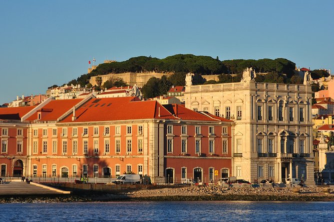 Lisbon Private Sailing Cruise, Drink Included (Options: 2h, 3h, 4h, 6h or 8h) - Meeting Point and Directions