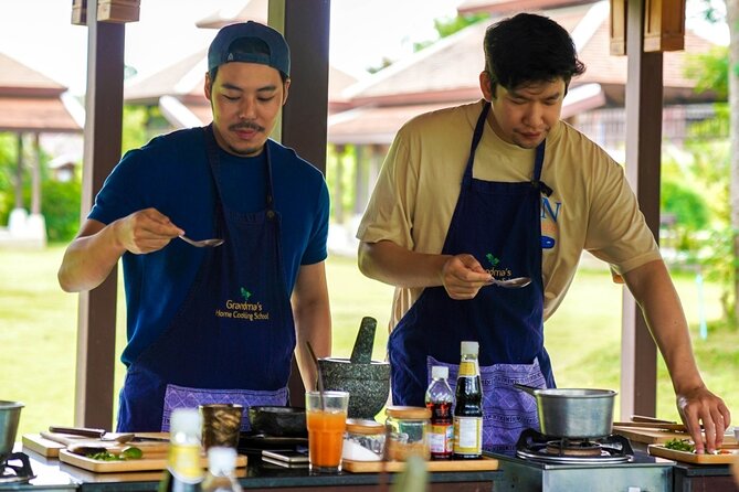 Morning Session - Thai Cooking Class in Traditional Pavilion With Beautiful Farm - Enjoying Refreshments and Snacks