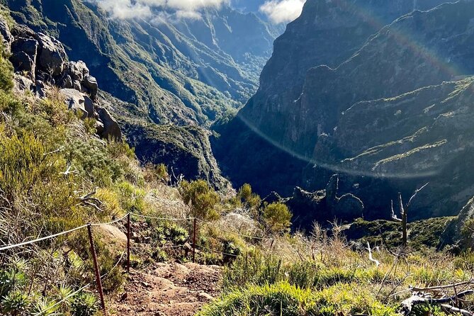 Morning Transfer to Pico Do Arieiro, Hike to Pico Ruivo & Return From Teixeira - Timing of the Hike