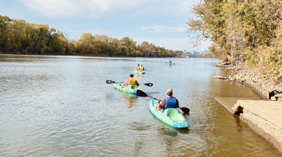 Nashville: Downtown Kayak Rental With Shuttle - Kayak Rental