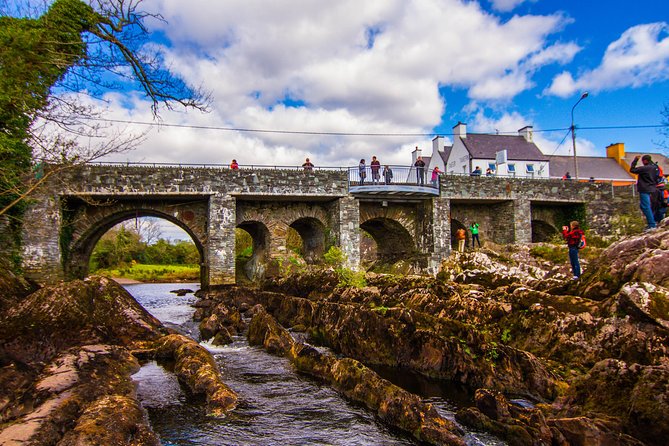 NO 1 Ring of Kerry Tour Inc Killarney Lakes & National Park - Inclusions and Meeting Point