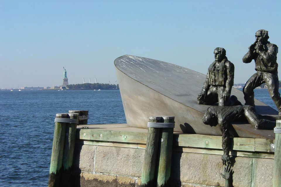 NYC: Battery Park and Statue of Liberty Self-Guided Tour - Navigating With the App