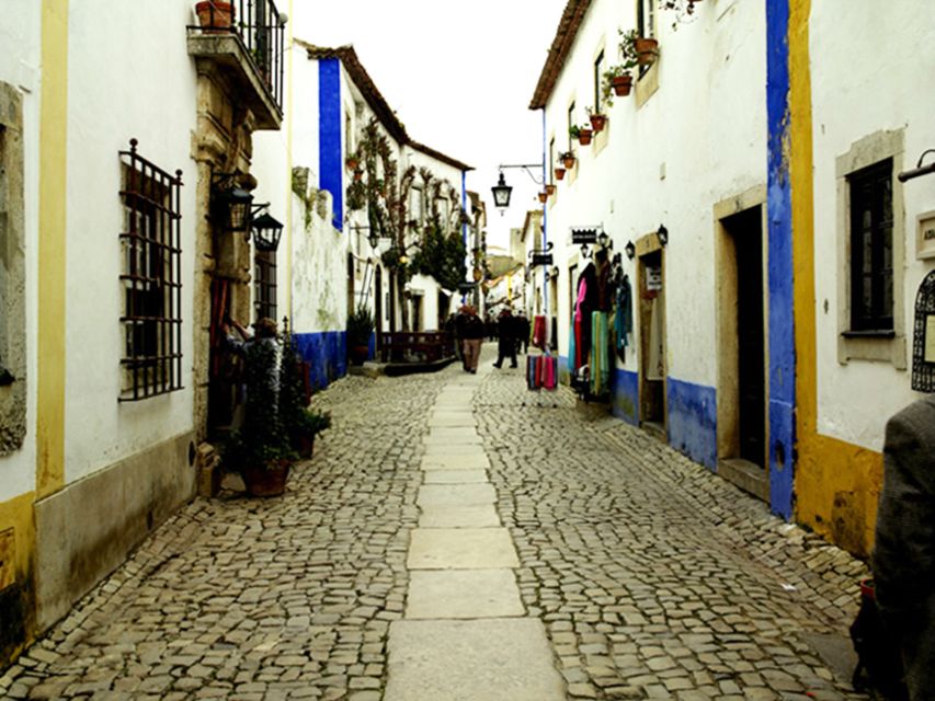 Óbidos, Nazaré & Alcobaça: Private Trip by Car - Frequently Asked Questions