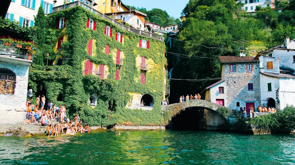 One Hour BOAT TOUR on Lake Como With Wewakecomo - What to Bring