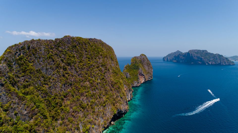 Phuket: Phi Phi Island & Maya Bay Speedboat Tour - Snorkeling Experience