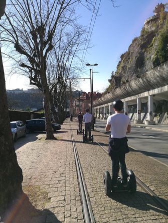 Porto: 2-Hour City Highlights Segway Tour - Guided Experience - Safety and Adaptation