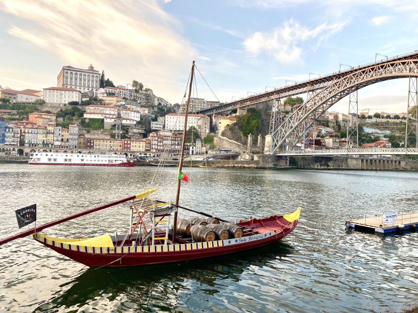 Porto Highlights, Gems and Curiosities - Meeting Point