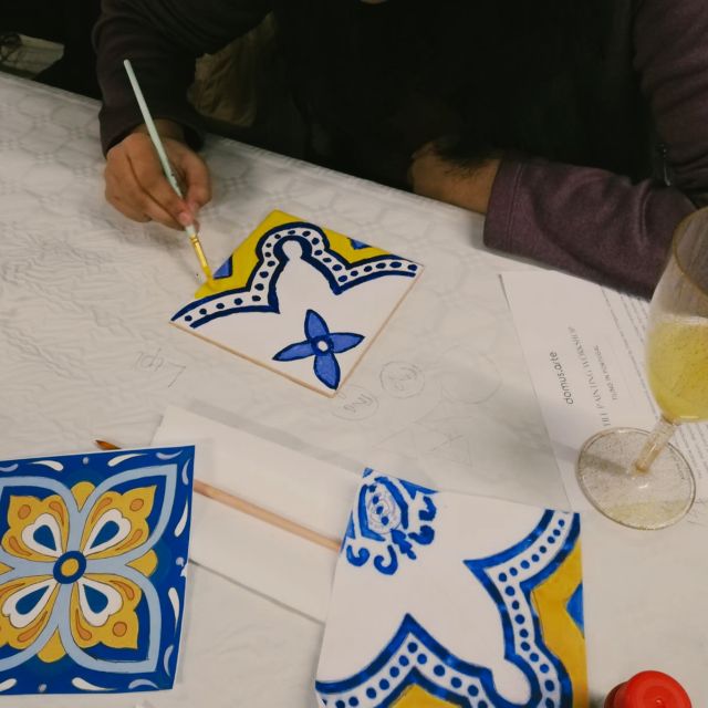 Porto: Tile-Painting Workshop With Glass of Port - Exploring the Local Area