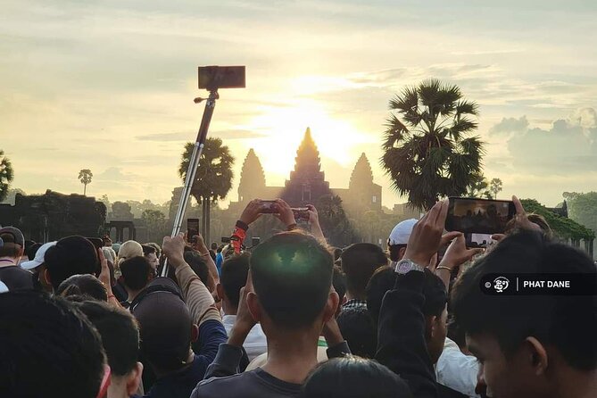 Private Angkor Sunrise Guided Tour - Sunrise at Angkor Wat