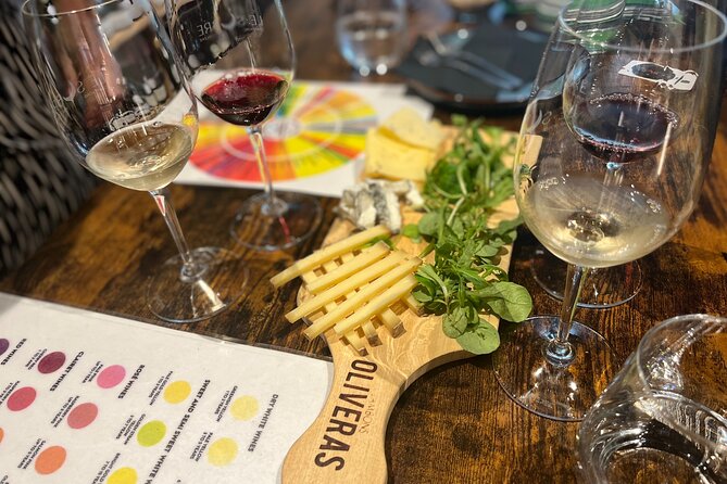 Private - Best of Bordeaux Walking Tour + Glass of Bordeaux Wine - Accessibility and Transportation