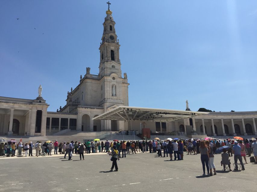 Private Full Day Tour To Fatima, Batalha, Nazaré and Óbidos - Frequently Asked Questions