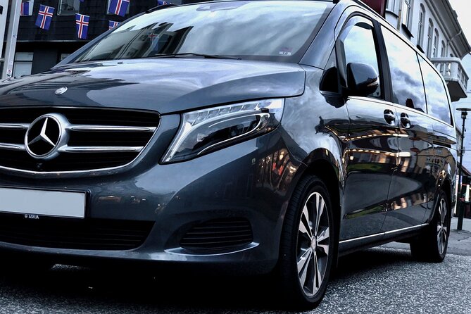 Reykjavik International Airport Private Arrival Transfer - Duration and Traffic Considerations