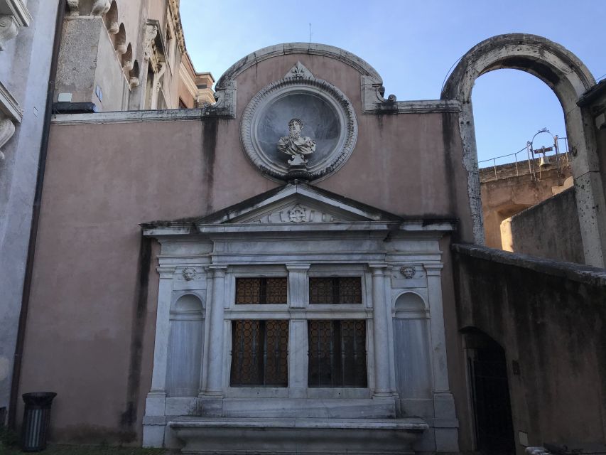 Rome: Castel Santangelo Private Tour With Hotel Pickup - Mausoleum, Fortress, and Museum