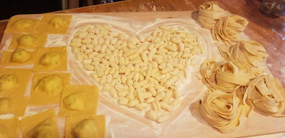 Rome: Pasta Making Workshop With Lunch - Instructor-Led Small Group