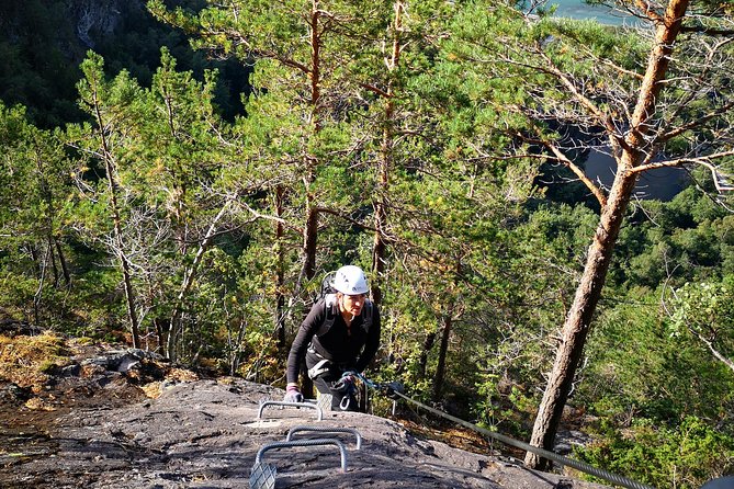 Romsdalsstigen Via Ferrata - Introwall - Policies and Refund Information