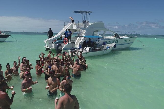 Sabina Del Mar Party Boat VIP - Activity Highlights