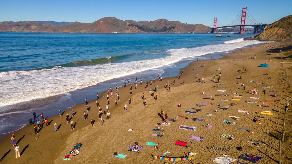 San Francisco: Silent Disco Yoga at Baker Beach - Customer Reviews