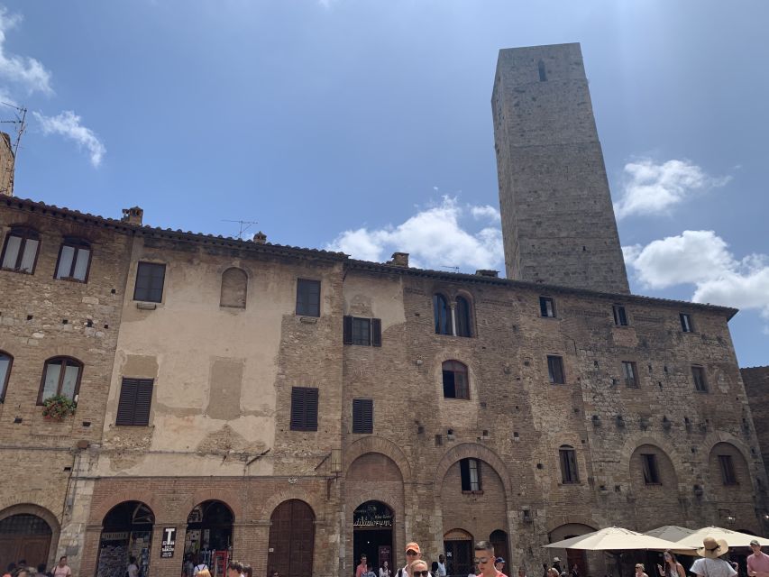 San Gimignano & Volterra: Private Transfer From Florence - Directions and Recommendations