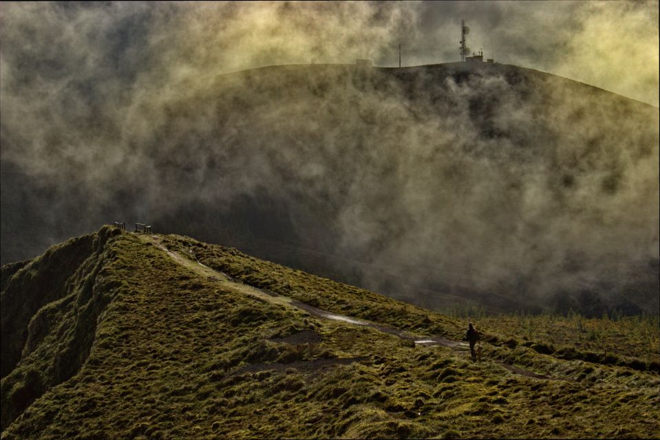 São Miguel: Sete Cidades and Crater Lakes Hike - Availability and Booking