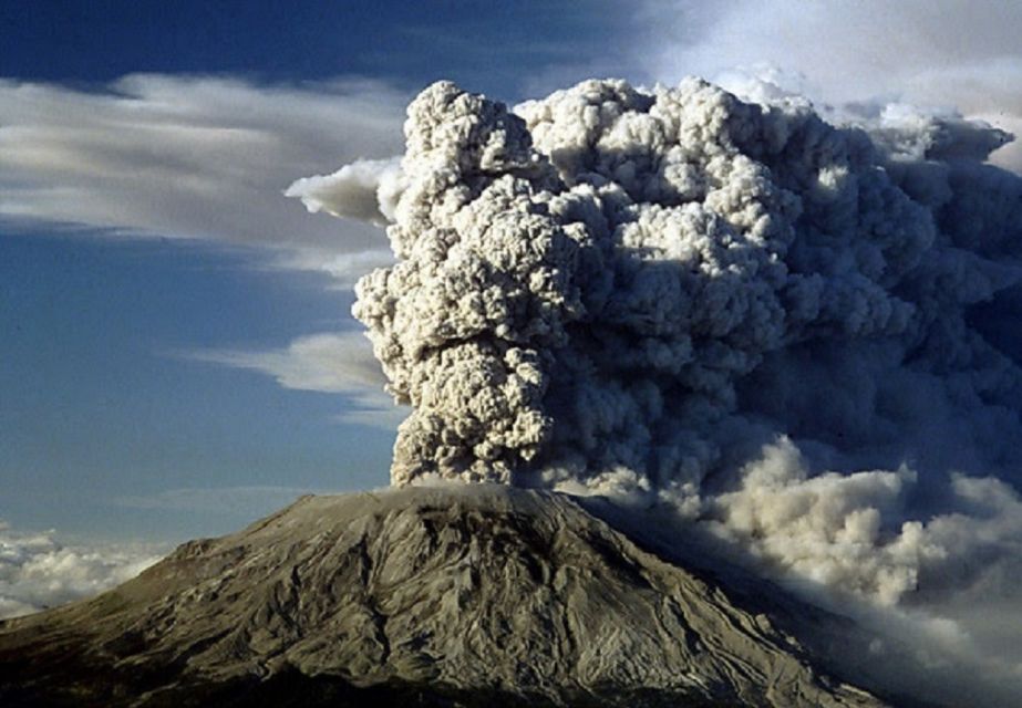 Seattle: Mt. St. Helens National Monument Small Group Tour - Geological Sightseeing