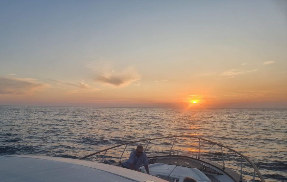 Semi Private Sorrento Sunset Cruise Experience - Tour Participation Requirements