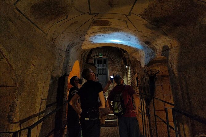 Semi Private Tour of Roman Catacombs and Bone Chapels - Meeting and End Points