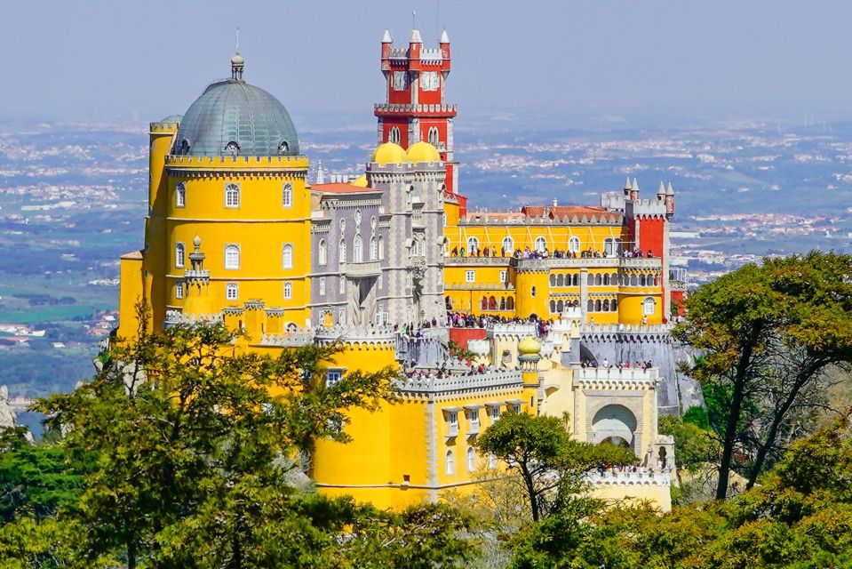 Sintra, Roca and Cascais Full Day Private Tour - Exploring the Historic Center of Sintra