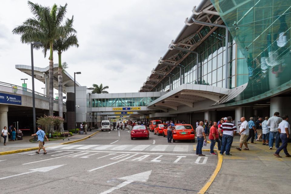 (SJO) Juan Santamaria International Airport: Private Taxi - Wheelchair Accessibility Options