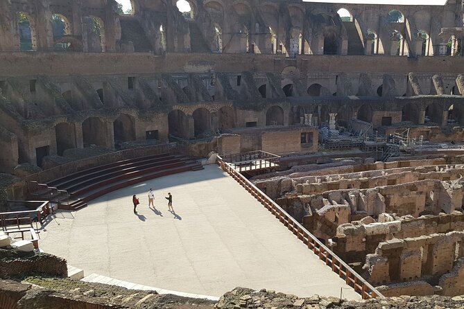 Skip The Line: Colosseum, Roman Forum, Palatine Hill Guided Tour - Exploring the Colosseum