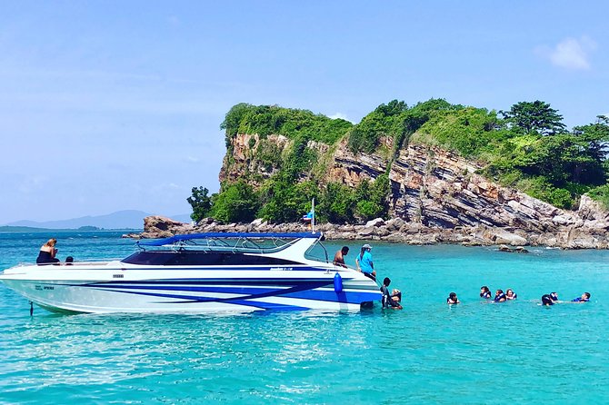 Snorkeling & Island Hopping - Brunch Experience