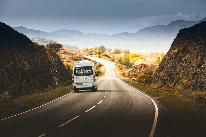 Snowdonia & Chester Day Tour From Manchester Including Admission - Meeting Point and Schedule