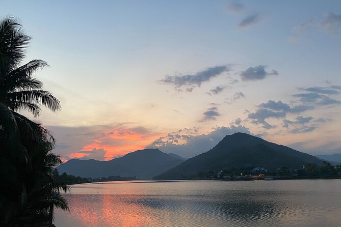 Stand Up Paddle Boarding and Sunset Watching on Cai River - Inclusions and Tour Details