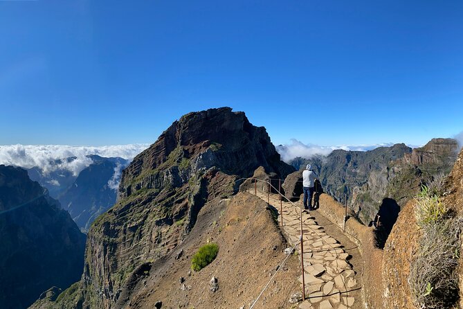 Sunrise Self-Guided Hike From Pico Do Arieiro to Pico Ruivo - Packing Essentials