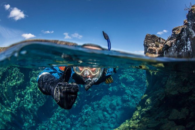 SuperSaver: Small Group Golden Circle Tour and Silfra Snorkeling - Exploring Thingvellir National Park