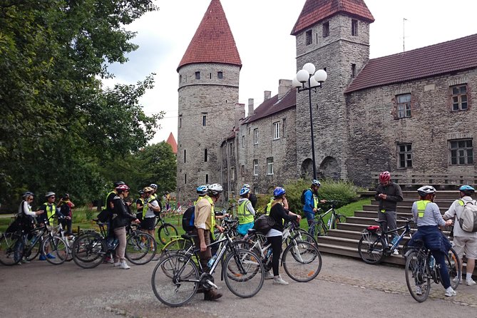 Tallinn Bike Tour From Tallinn Cruise Port - Tour Highlights