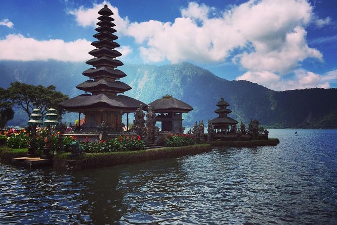 Tanah Lot Temple & UNESCO Heritage Tour - Full Day Tour - Traveler Suitability